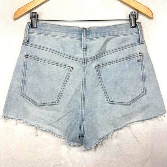 NWT Madewell 25 XS Relaxed Denim Shorts Essen Wash Distressed Retro Summer Cute - Picture 4 of 11